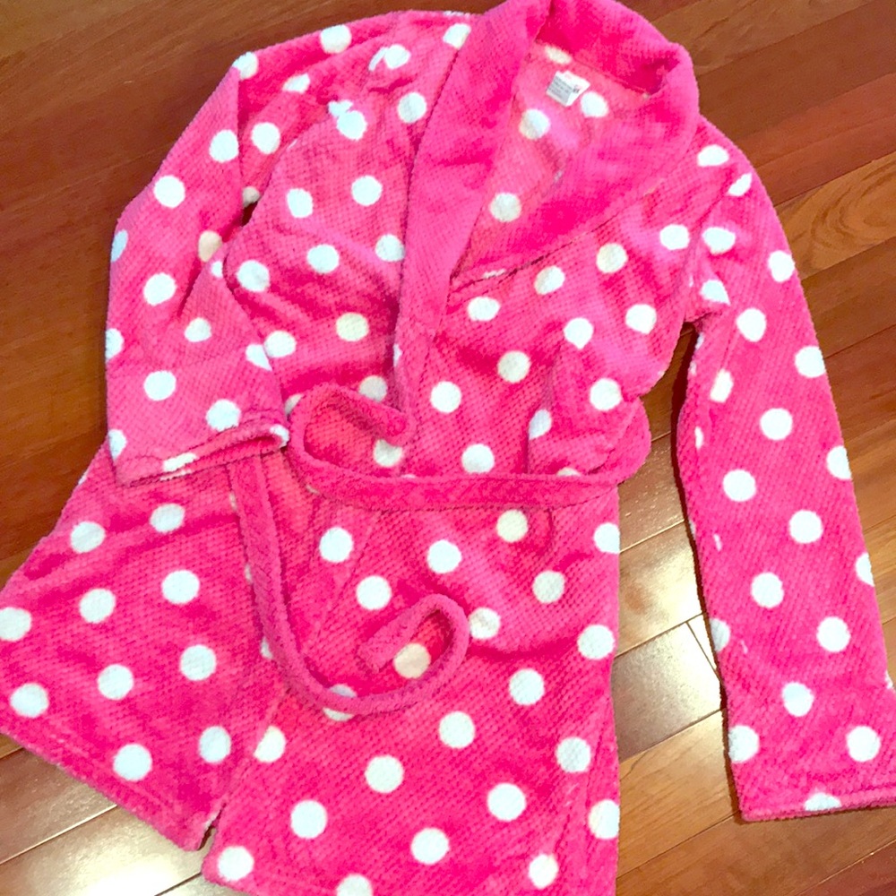 Soft and cozy polka dot robe
